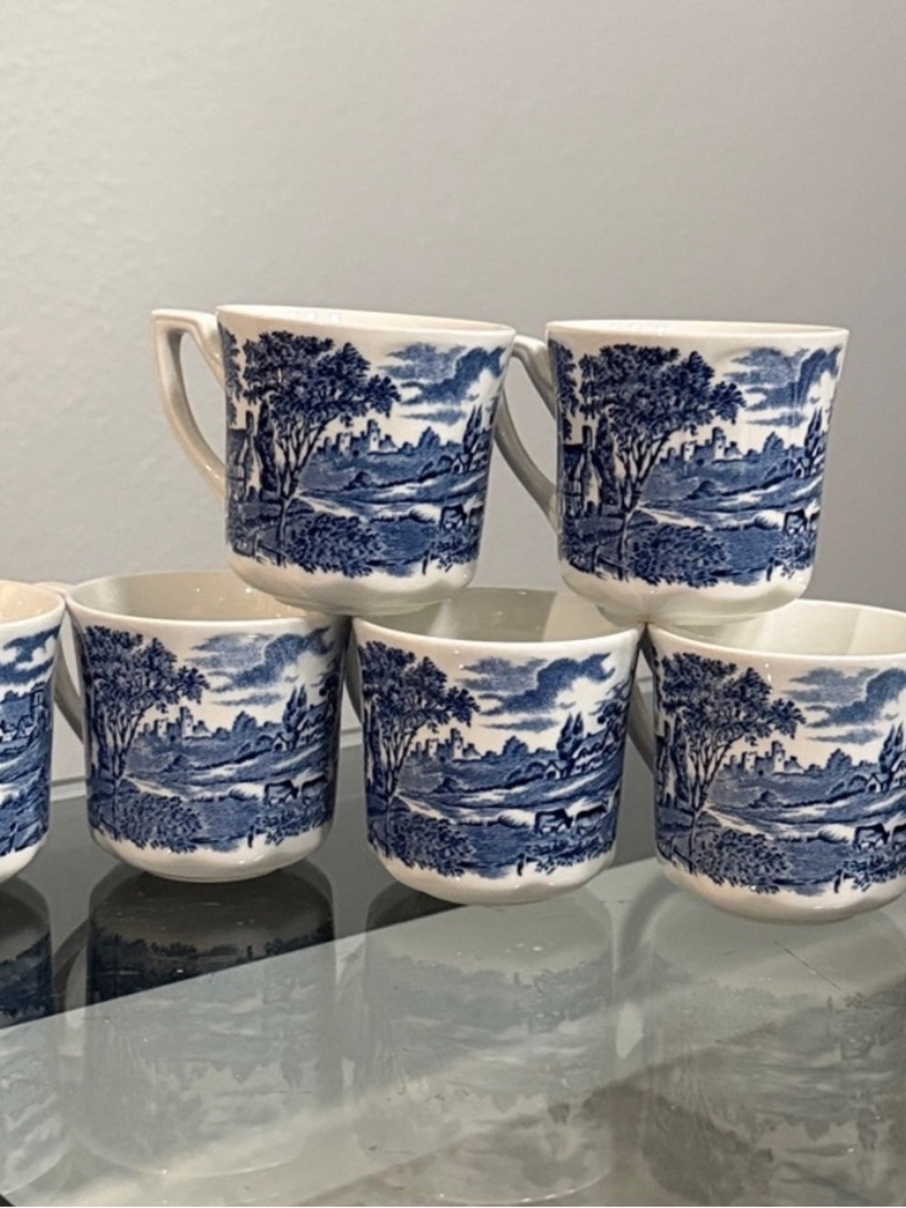 7 J & G Meakin Teacups
